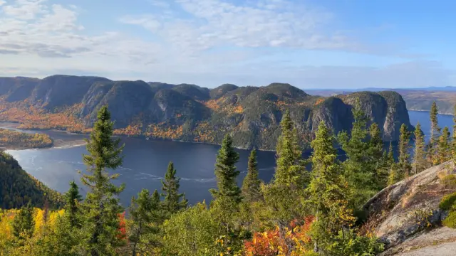 Vue sur le Fjord-de-Saguenay au Québec