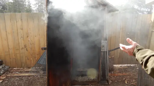 Fumoir fumant à Terre-Neuve au Canada