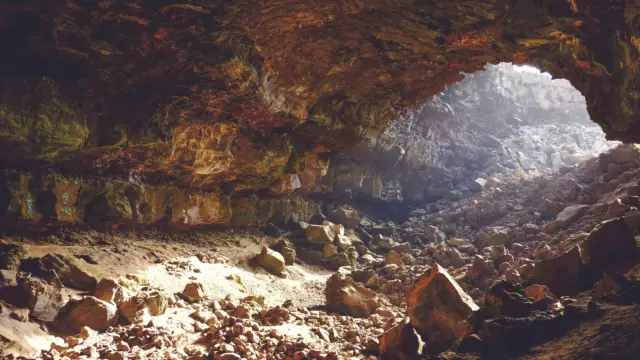 Les grottes de Canmore au Canada