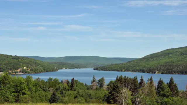 Lac Bras d'Or au Canada