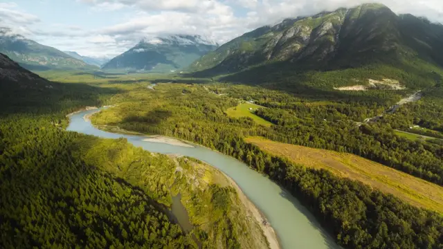 Tweedsmuir au Canada