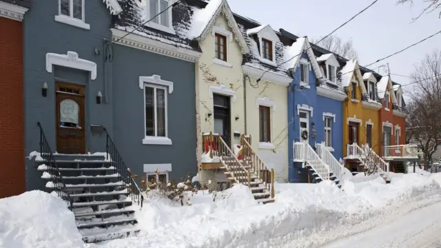 Ville de Montréal en hiver avec de la neige