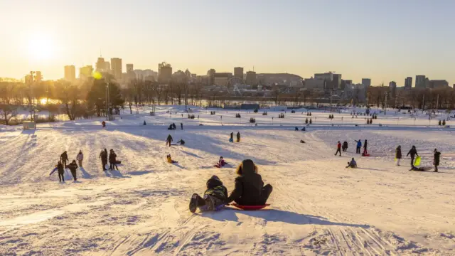 Hiver à Montréal - Credit FR © Eva Blue - Tourisme Montréal-EN Credit © Eva Blue - Tourisme Montréal