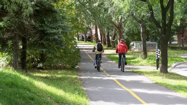Cyclistes à Montréal au Canada
