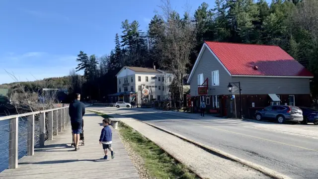Balade dans les villages d'Outaouais