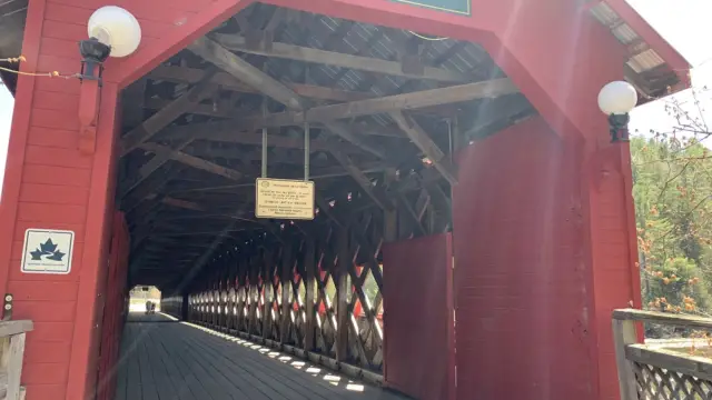 Balade dans les villages d'Outaouais